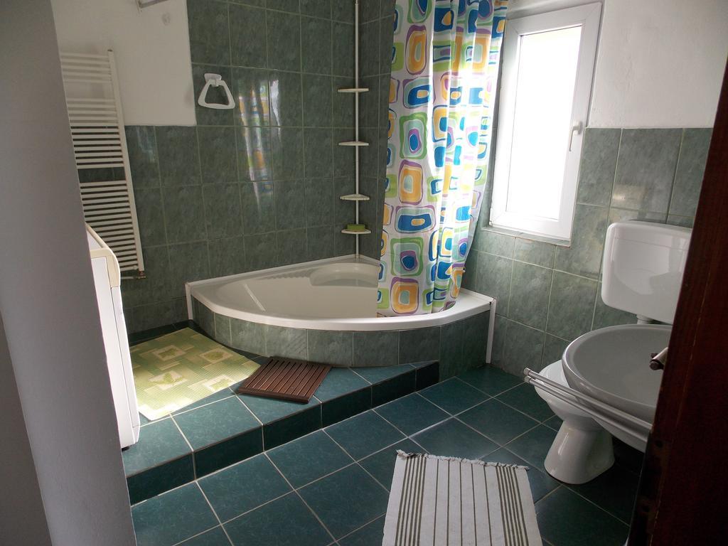 Casa Fortyogo Tirgu Secuiesc Luaran gambar